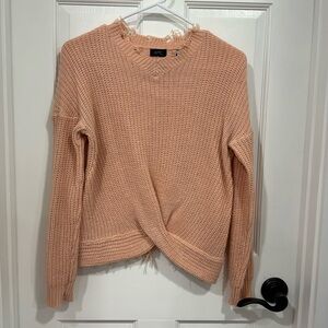 EUC Daytrip girls sweater from The Buckle. Peach color size XL.